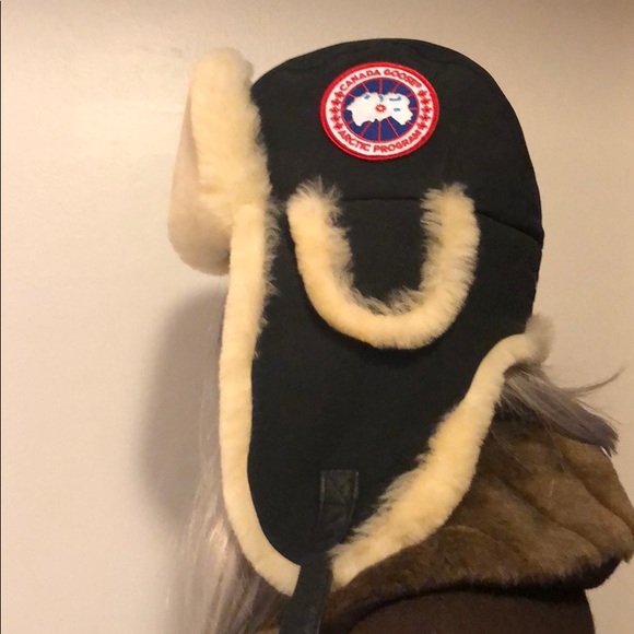 canada goose suede shearling pilot hat